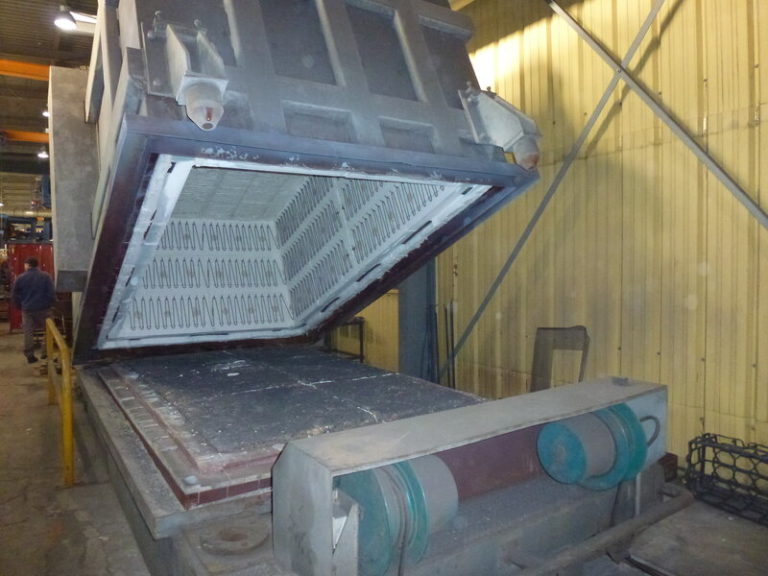 fumisterie industrielle four traitement thermique kanthal